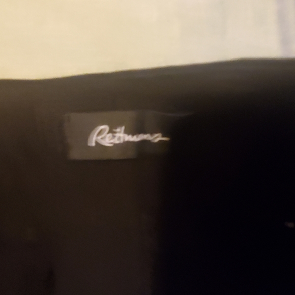 Black pencil skirt - Picture 3 of 4